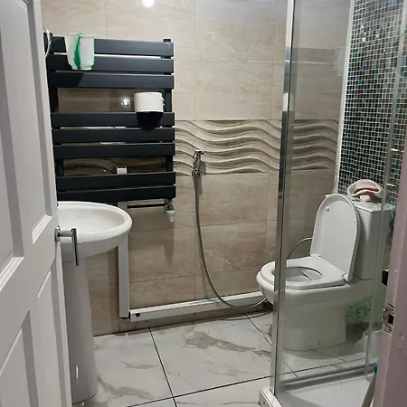 One Homestay Birmingham